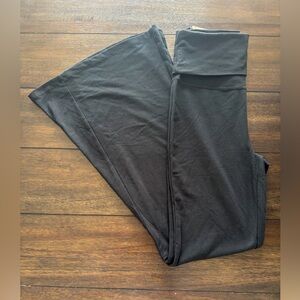 NWT 🎉 Aerie Washed Black OFFLINE OG Foldover High Waisted Super Flare Leggings
